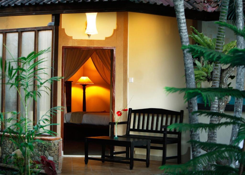 The Natia, A Seaside Hotel Candi Dasa  Exterior photo